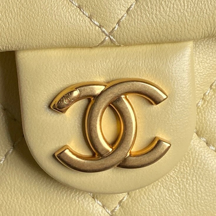CRUISE DRAWSTRING BACKPACK 24 IN YELLOW LAMBSKIN GOLD-TONE METALLIC